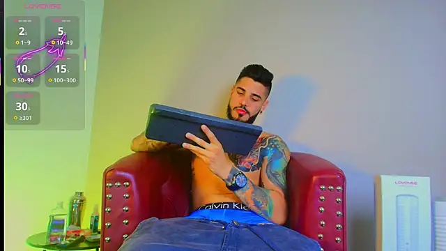 amodeus bael  online show from October 13, 9:32 pm