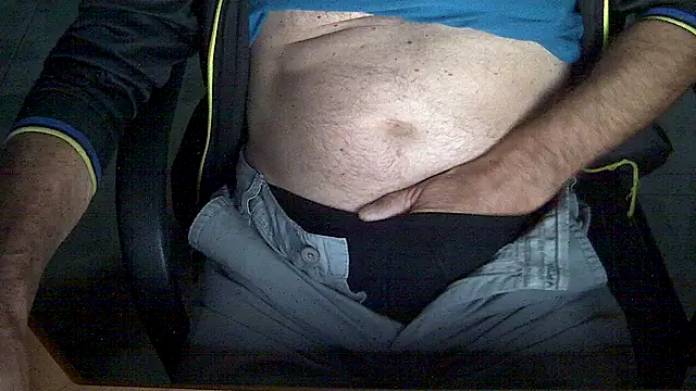 velikifant7 online show from November 17, 5:10 am