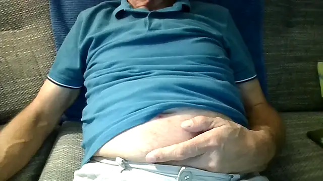 velikifant7 online show from December 3, 5:08 pm