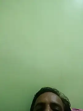 vardh033 online show from September 20, 7:14 pm