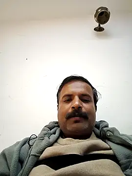 vardh033 online show from November 16, 12:40 pm