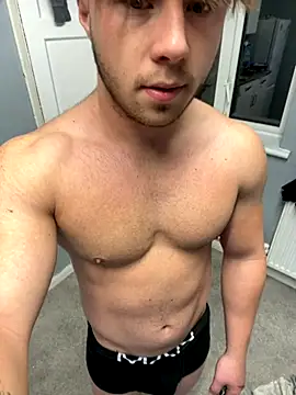 harleybarker online show from November 1, 8:24 pm