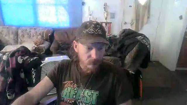 Poundtown1226 online show from September 11, 2:27 pm