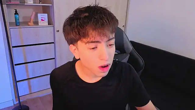 onlinenico online show from September 24, 7:34 pm