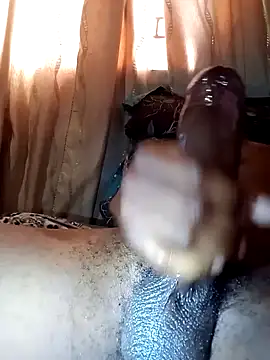 Snapshot of THeGuynextdorr chatting on September 30, 5:46 am THeGuynextdorr online show from September 30, 5:46 am