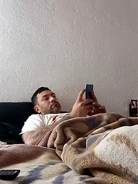 Snapshot of Alex_404040 chatting on October 2, 8:24 pm Alex 404040 online show from October 2, 8:24 pm