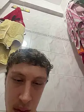 Snapshot of efeeee35 chatting on October 22, 9:18 pm efeeee35 online show from October 22, 9:18 pm