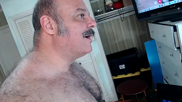 bullmusclejoe online show from April 4, 7:27 am