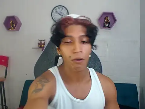 bull cam online show from December 14, 2:07 am