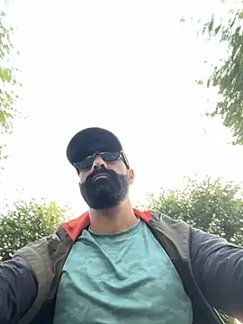 Snapshot of Moan_King chatting on September 8, 4:39 pm Moan King online show from September 8, 4:39 pm