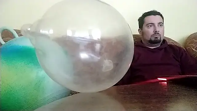 Joseph1Arnold online show from November 12, 10:54 am