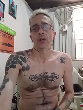 dinho carioca online show from February 1, 2:38 pm