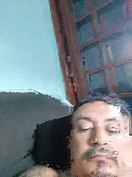 Snapshot of andrerj22 chatting on September 8, 7:13 pm andrerj22 online show from September 8, 7:13 pm