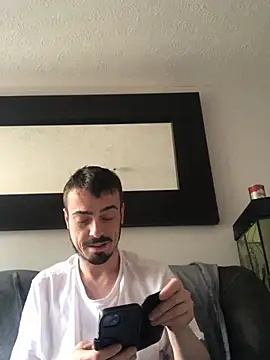 jaycoy22 online show from June 7, 1:51 pm