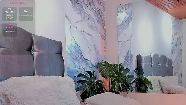 oliver mr  online show from February 12, 8:48 pm