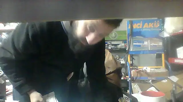 Snapshot of vihand22 chatting on October 25, 8:05 am vihand22 online show from October 25, 8:05 am