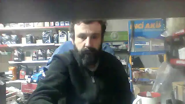 Snapshot of vihand22 chatting on October 8, 6:40 am vihand22 online show from October 8, 6:40 am