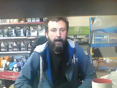 Snapshot of vihand22 chatting on September 11, 9:19 am vihand22 online show from September 11, 9:19 am