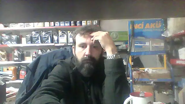 Snapshot of vihand22 chatting on October 2, 7:12 am vihand22 online show from October 2, 7:12 am