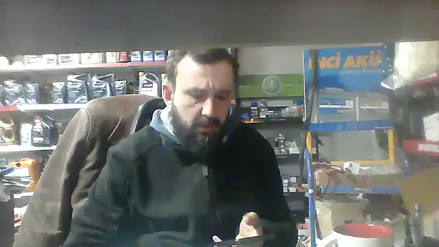 Snapshot of vihand22 chatting on October 21, 7:33 am vihand22 online show from October 21, 7:33 am