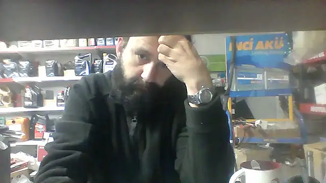 Snapshot of vihand22 chatting on October 7, 6:28 am vihand22 online show from October 7, 6:28 am