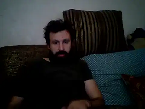 Snapshot of vihand22 chatting on October 12, 10:04 pm vihand22 online show from October 12, 10:04 pm