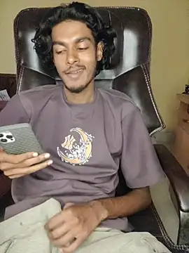 thecatfish online show from November 9, 1:42 am