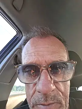 Nikolis77 online show from April 29, 4:11 pm