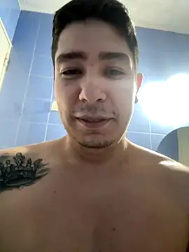 Snapshot of 9999Alez chatting on October 5, 3:54 am 9999Alez online show from October 5, 3:54 am