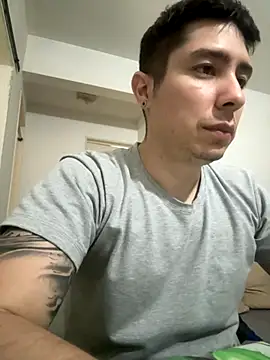 Snapshot of 9999Alez chatting on October 3, 8:36 pm 9999Alez online show from October 3, 8:36 pm