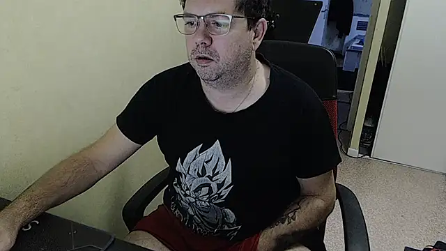 blueandwhite1 online show from December 21, 7:56 am