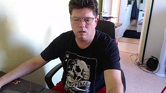 blueandwhite1 online show from October 2, 2:32 pm