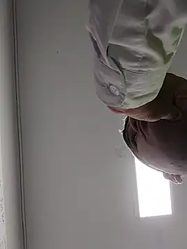 danigarci2307 online show from February 3, 9:31 pm