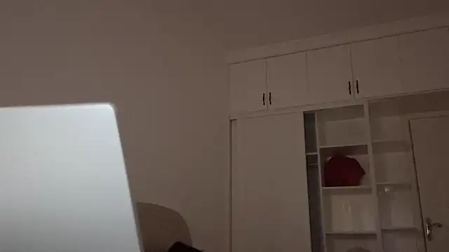 STxuguanhan online show from December 17, 3:51 pm