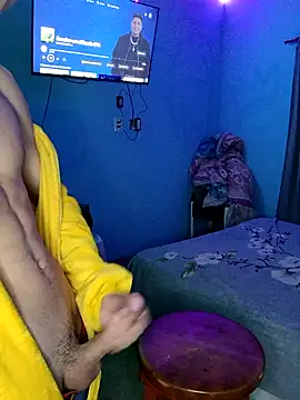 Snapshot of matiatr1112 chatting on September 9, 4:01 am matiatr1112 online show from September 9, 4:01 am