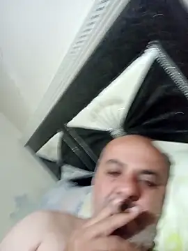 Snapshot of ahmetsoner4644 chatting on October 14, 10:06 pm ahmetsoner4644 online show from October 14, 10:06 pm