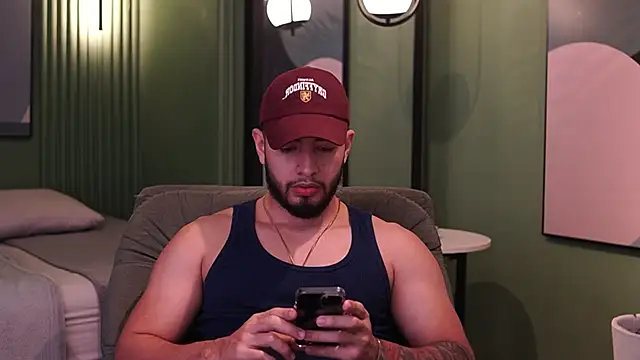 Snapshot of Nick_Vans chatting on September 18, 3:47 pm Nick Vans online show from September 18, 3:47 pm