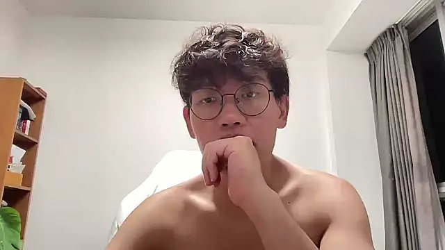 Snapshot of Passionatetwink2 chatting on October 25, 3:58 pm Passionatetwink2 online show from October 25, 3:58 pm