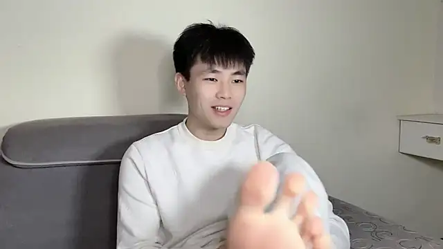 Snapshot of xiaoyang5200 chatting on October 28, 2:52 pm xiaoyang5200 online show from October 28, 2:52 pm