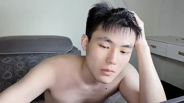 Snapshot of xiaoyang5200 chatting on October 20, 1:37 pm xiaoyang5200 online show from October 20, 1:37 pm