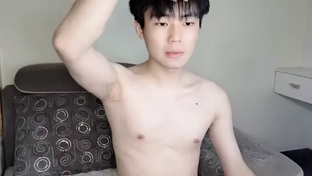 Snapshot of xiaoyang5200 chatting on October 4, 2:00 pm xiaoyang5200 online show from October 4, 2:00 pm