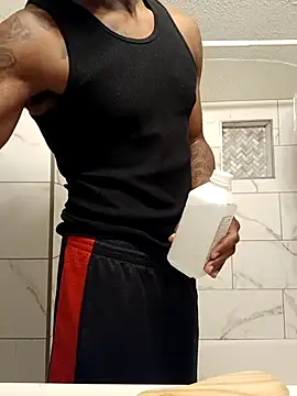 Snapshot of Dropdingo chatting on October 21, 10:56 pm Dropdingo online show from October 21, 10:56 pm