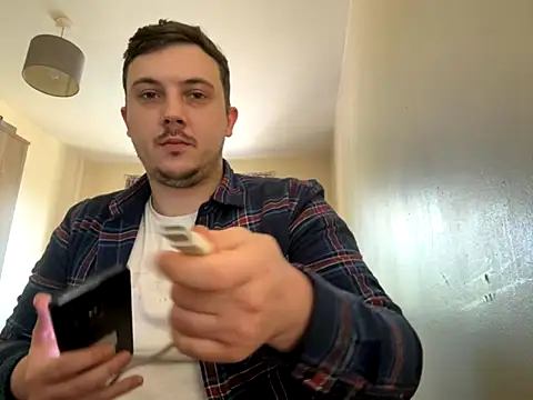 XXKieran online show from October 12, 11:48 am