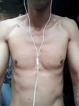 Snapshot of Dedede32 chatting on September 22, 7:57 pm Dedede32 online show from September 22, 7:57 pm