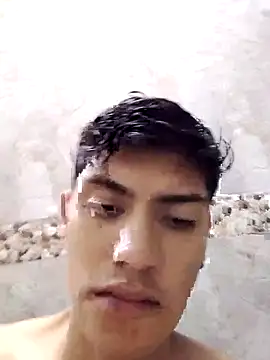 aispuro8505 online show from November 1, 8:07 am