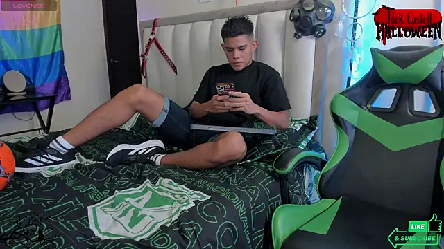 Snapshot of Jack_castell chatting on September 15, 12:39 pm Jack castell online show from September 15, 12:39 pm