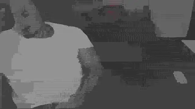 Snapshot of YoBlezz chatting on September 22, 11:43 am YoBlezz online show from September 22, 11:43 am