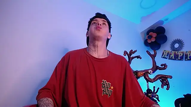 Anhonymus  online show from October 27, 4:15 am