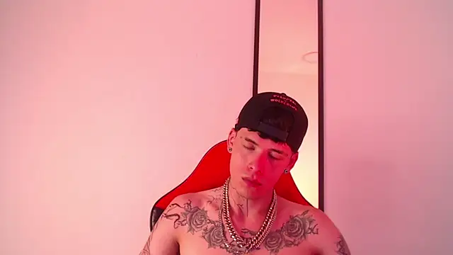 Anhonymus  online show from September 14, 4:58 am