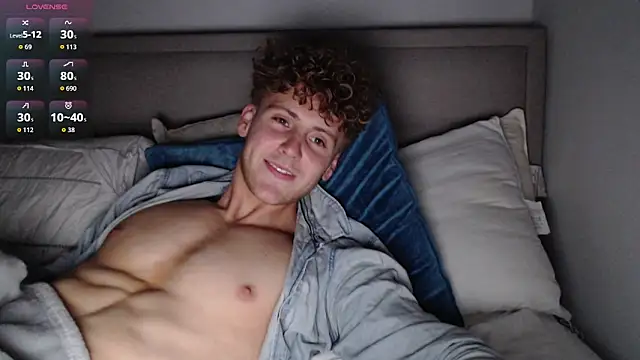 DominantAlex18 online show from March 17, 11:18 pm